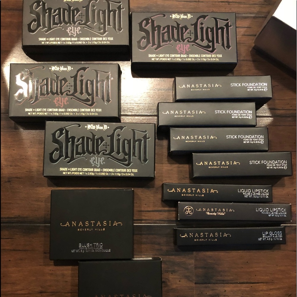 Kat Von D / ABH Makeup bundle